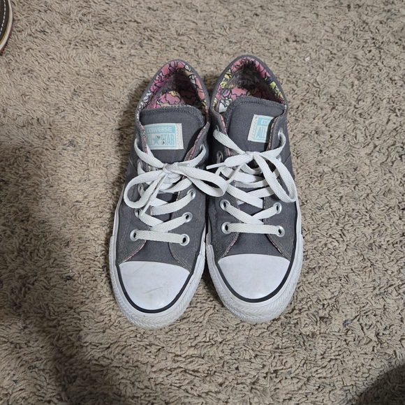 Converse Shoes - Converse Low Top Sneakers in Gray with Pink Floral Lining